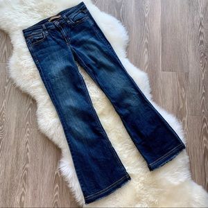 Joe’s Jeans The Icon Sophia Flare Mid Rise